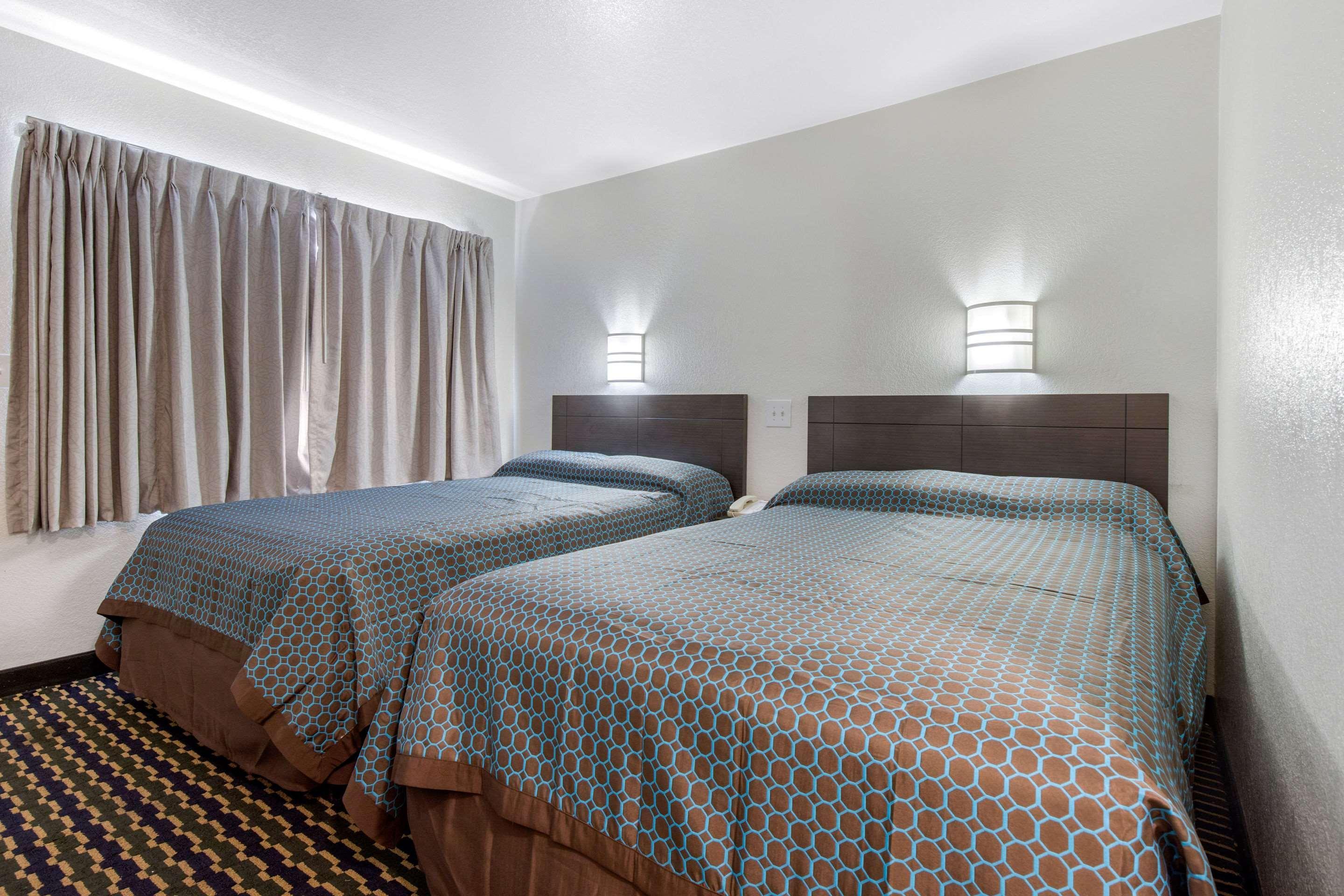 Rodeway Inn Winston Salem Route 52 Zewnętrze zdjęcie