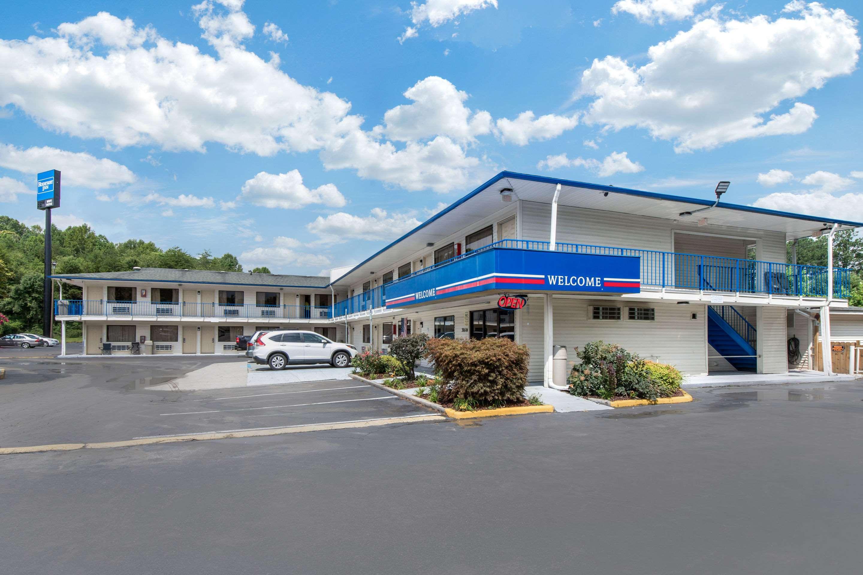Rodeway Inn Winston Salem Route 52 Zewnętrze zdjęcie