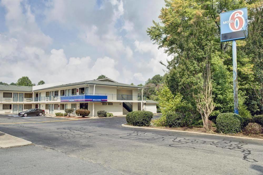 Rodeway Inn Winston Salem Route 52 Zewnętrze zdjęcie
